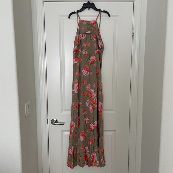 ASOS Open Back Maxi Dress in Pretty Floral - Picture 6 of 7